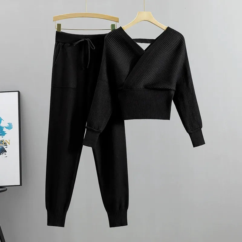 Comfortabele Dames Set met Ribgebreide Wrap Trui en Broek