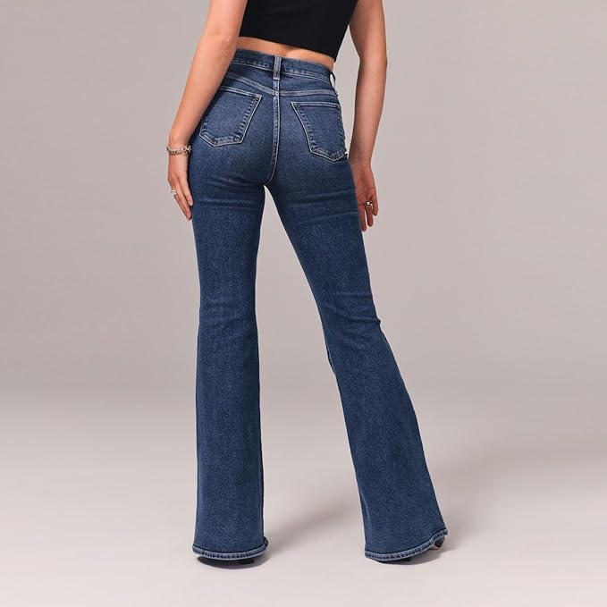 Classic Flared High-Waist Jeans