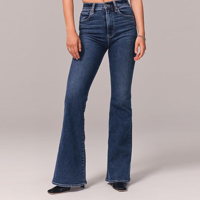 Classic Flared High-Waist Jeans