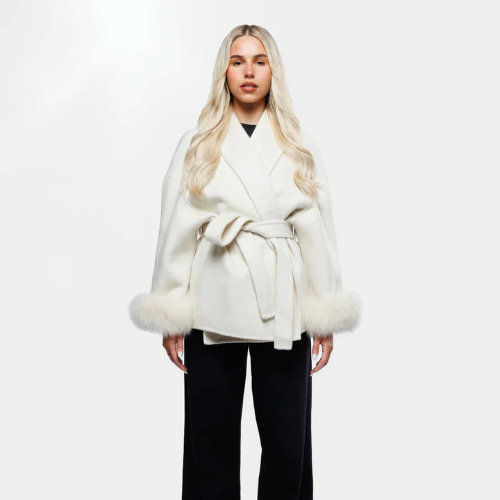 Manteau en mélange de laine de luxe pour femmes avec ceinture et manches en fausse fourrure