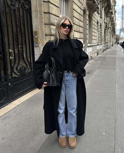 Stijlvolle Maxi Dames Trenchcoat met Knoopsluiting en Ceintuur