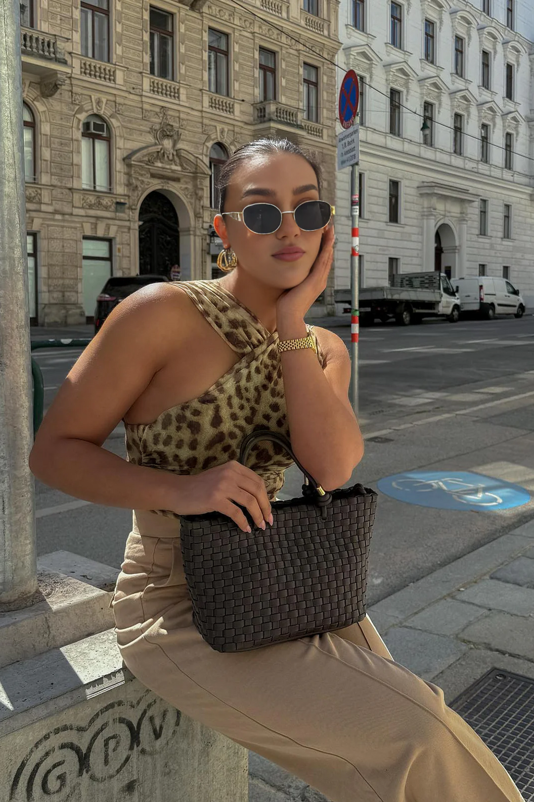 Taimia | Asymmetrische Luipaardtop met Ruches