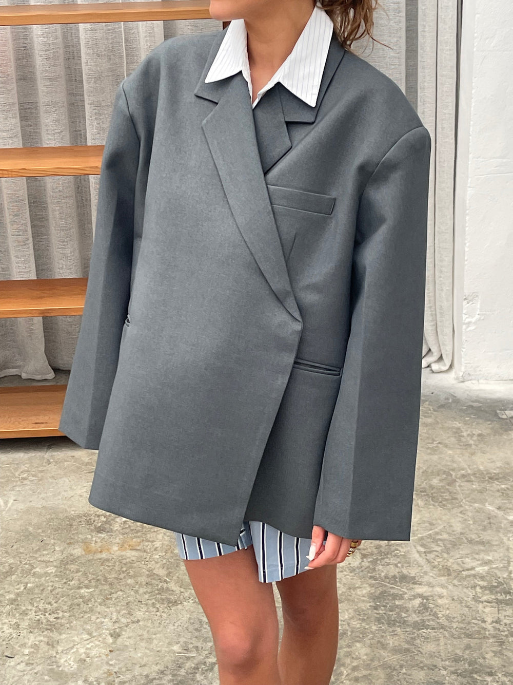 Oversize Stylowa Damska Marynarka z Prostymi Ramionami