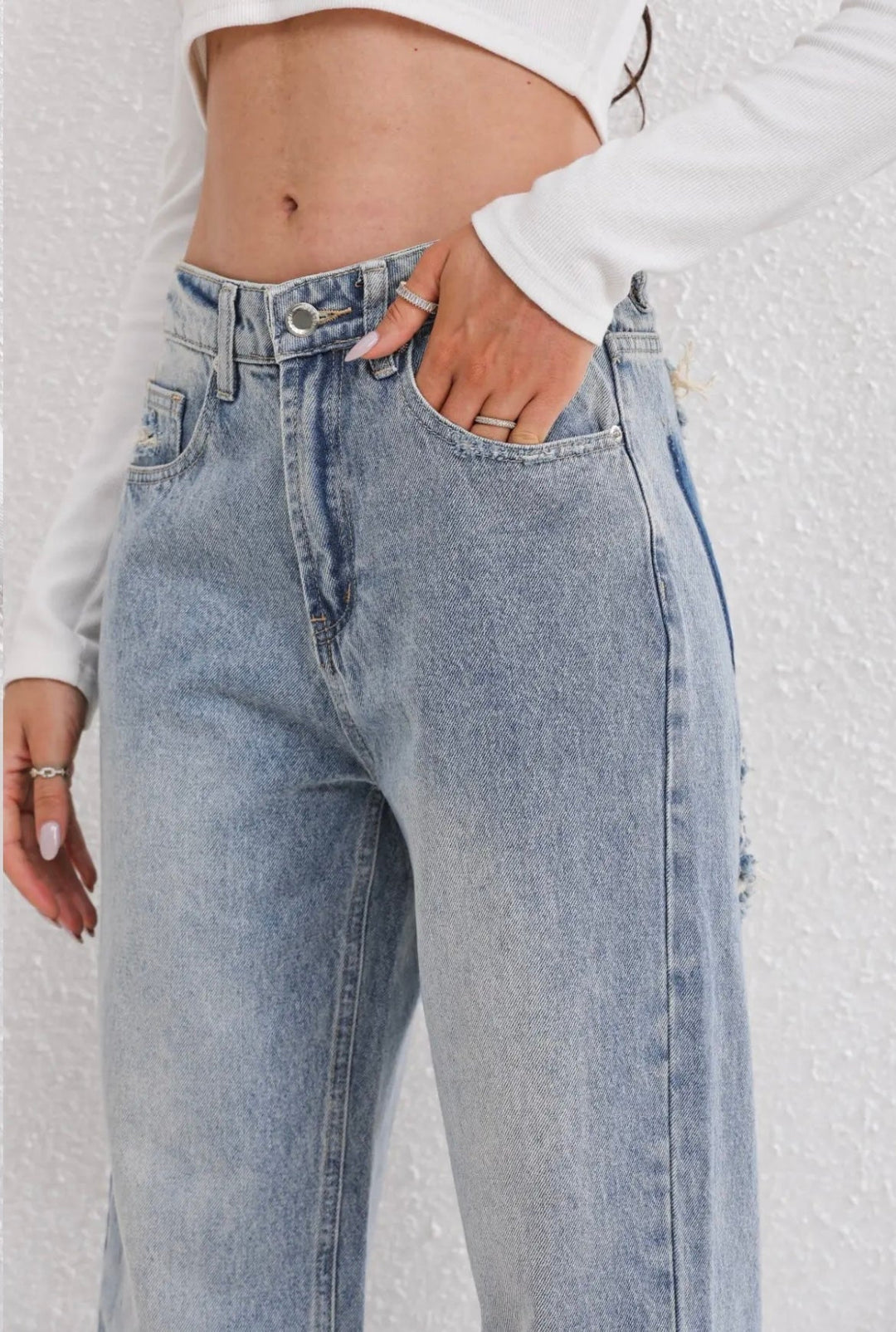 Hana | Vintage High Waist Ripped Jeans