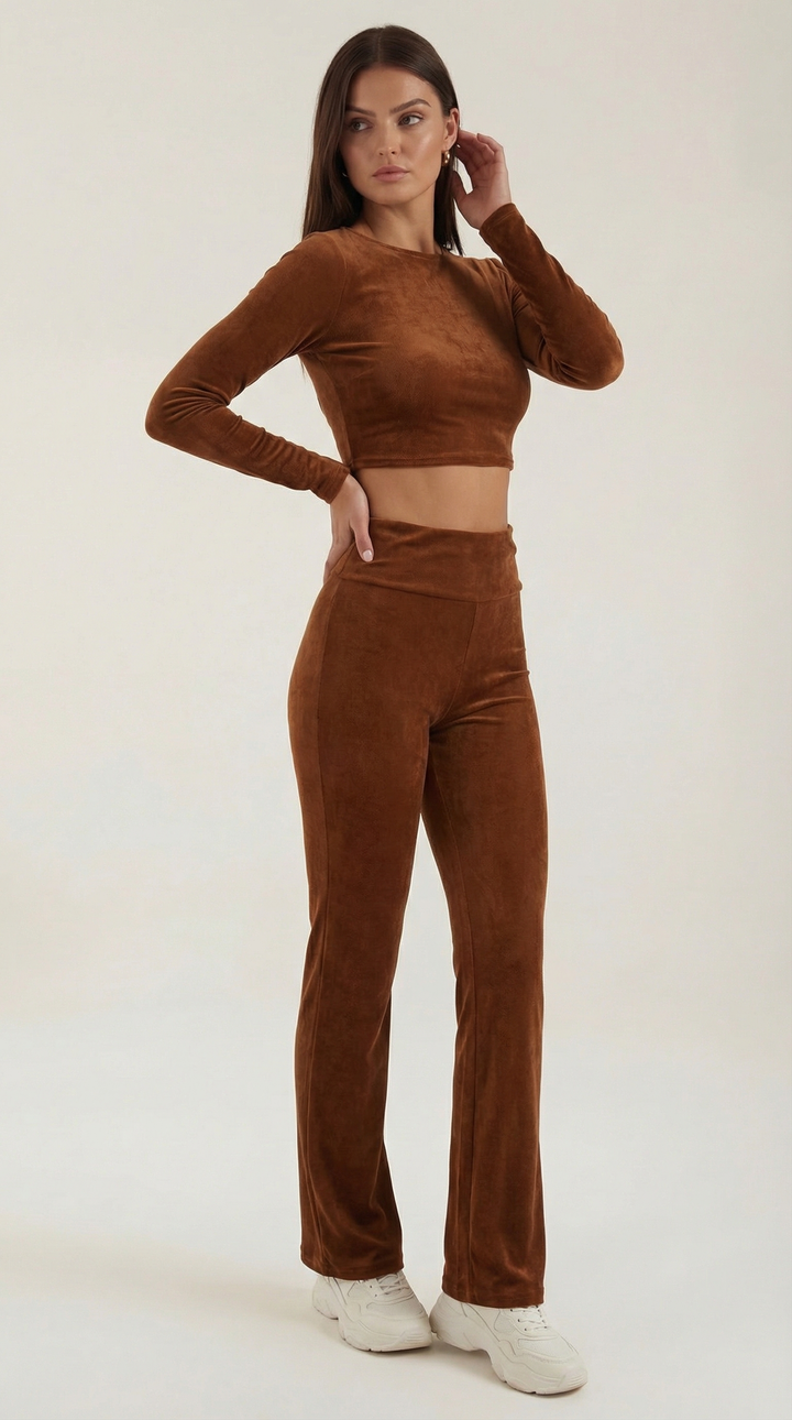 Trendy Co-Ord Set for Women with Cropped Top and Wide Pants