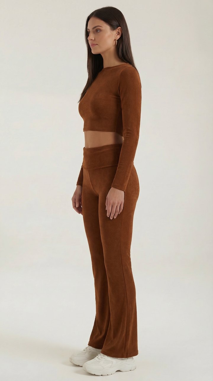 Trendy Co-Ord Set for Women with Cropped Top and Wide Pants