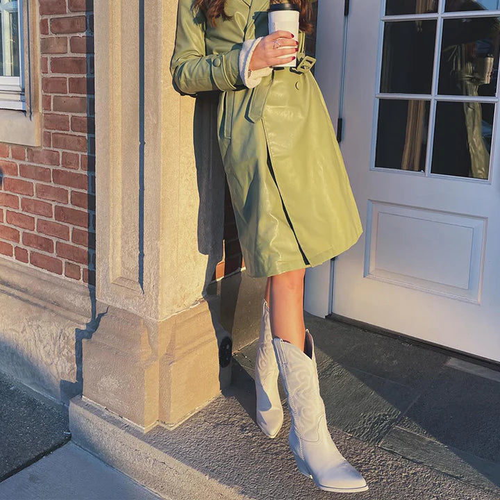 Stylish White Women's Cowboy Boots With Heel