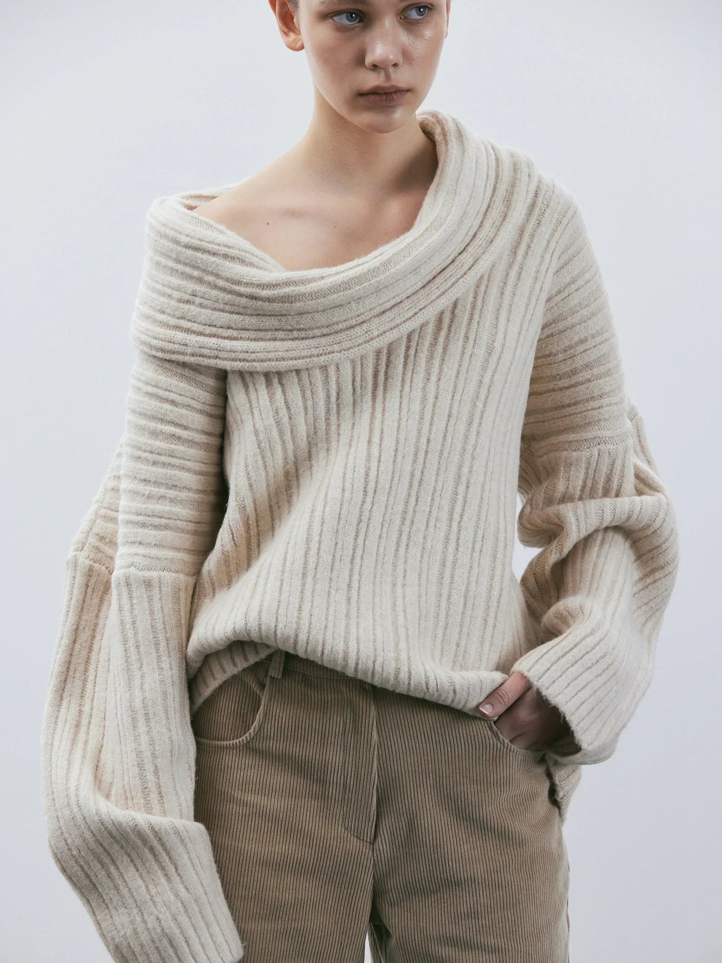 Oversized Zachte Dames Wollen Trui met Off Shoulder