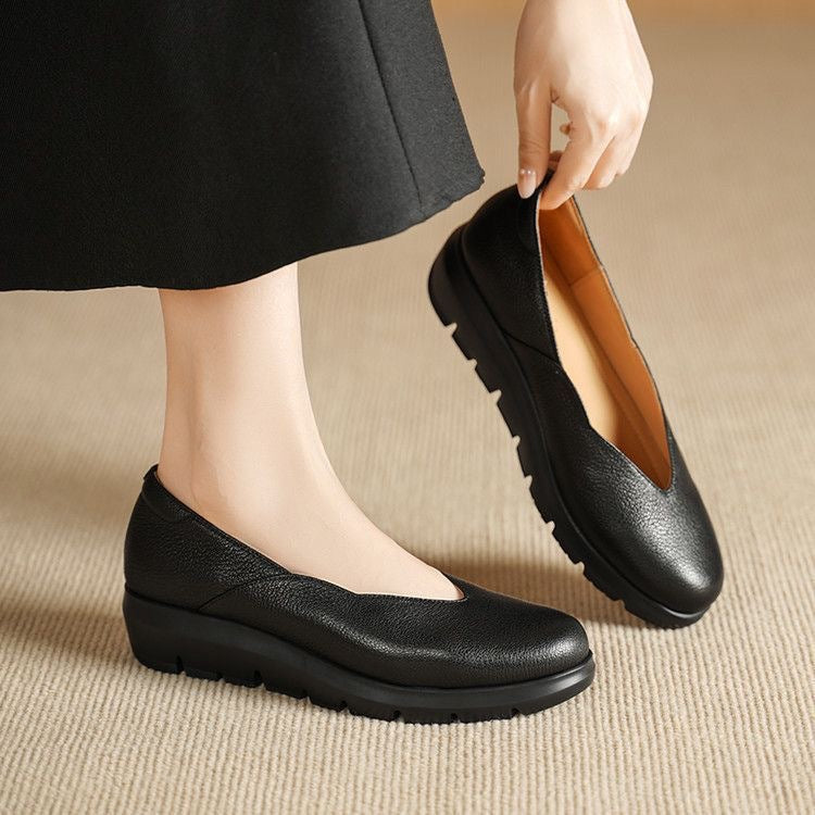Black / 11